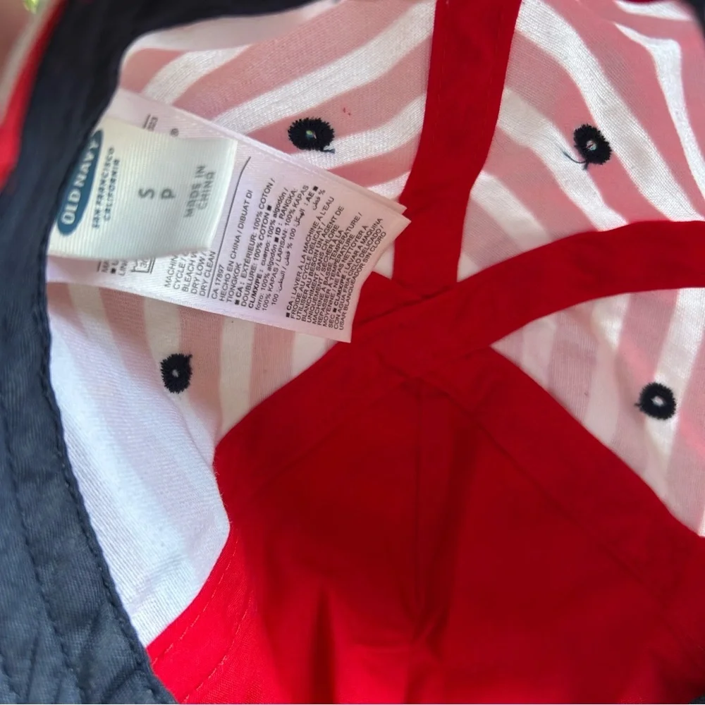 Old Navy 🧢 old
